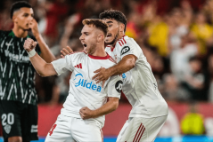 卡纳瓦罗因薪酬待遇和自动解约条款婉拒国足邀请